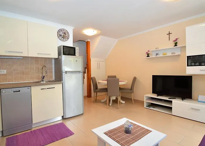 Apartamento Hrasta *