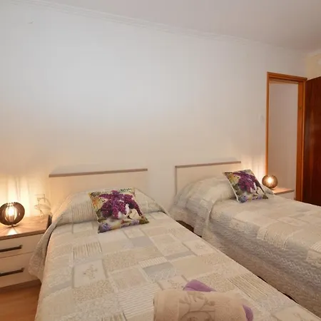 Hrasta * Vrana (Ceres)